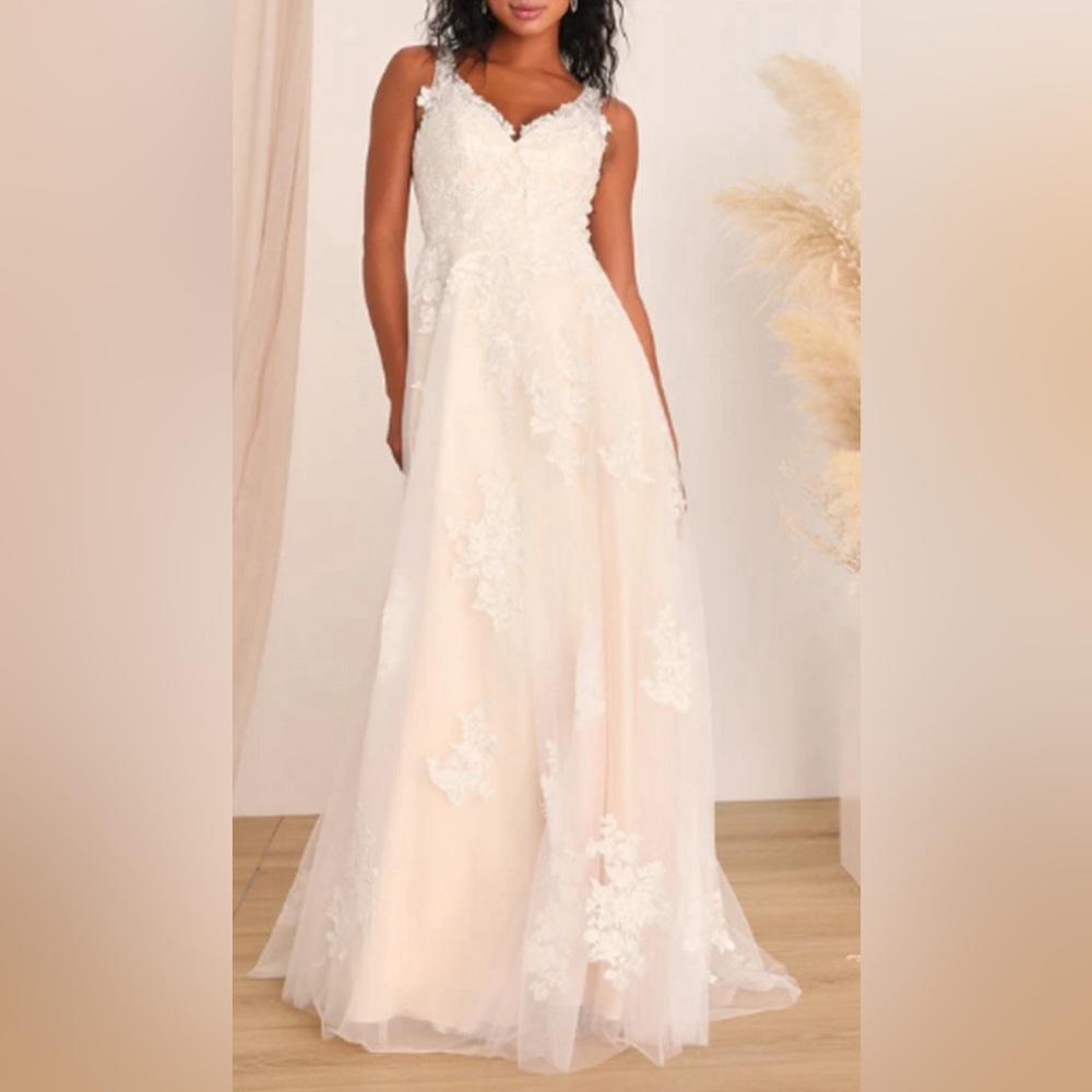 LULU'S XS White Cream Enchanted Occasion Embroidered Tulle Maxi Wedding Dress
